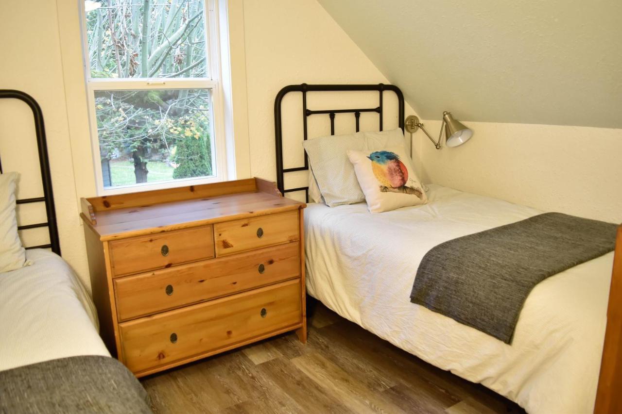 Bramblebank 3*