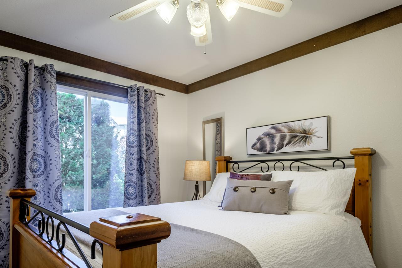 Bramblebank Hotel 3*
